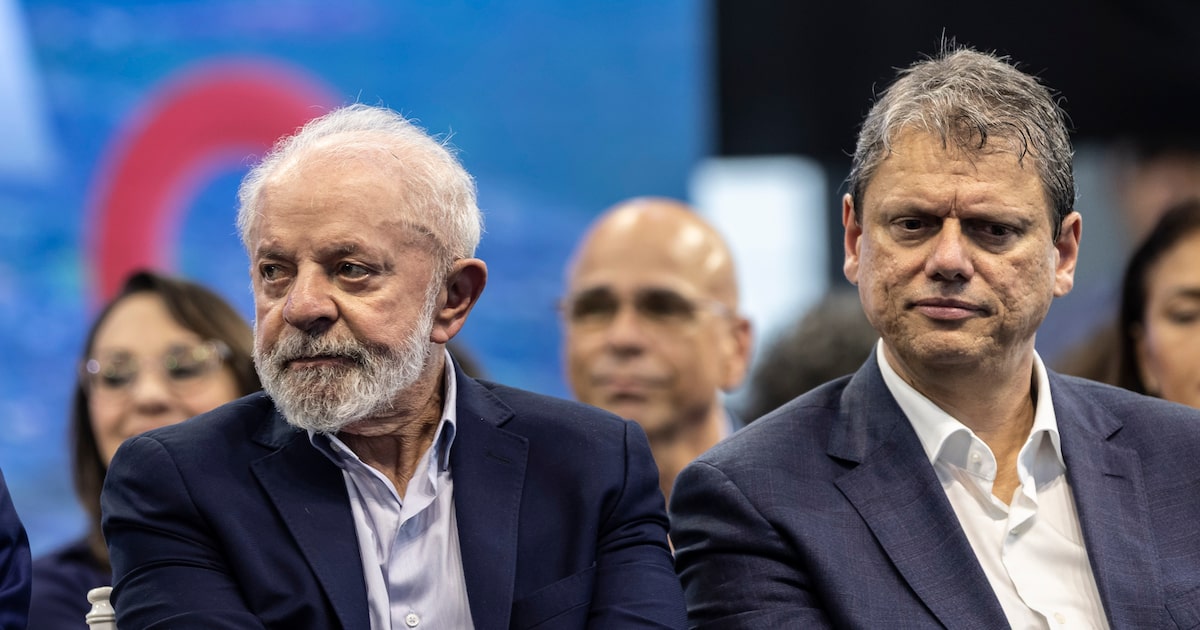 ‘nem-ligo’:-tarcisio-minimiza-critica-de-lula-sobre-vinculo-com-bolsonaro-e-defende-ex-presidente