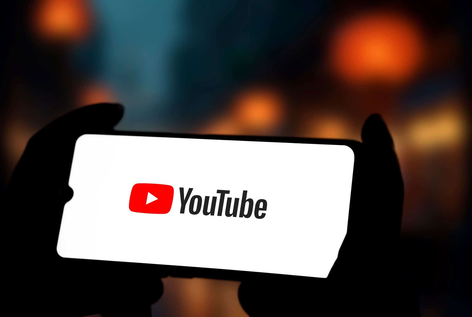 youtube-remove-canais-de-trailers-falsos-feitos-com-ia