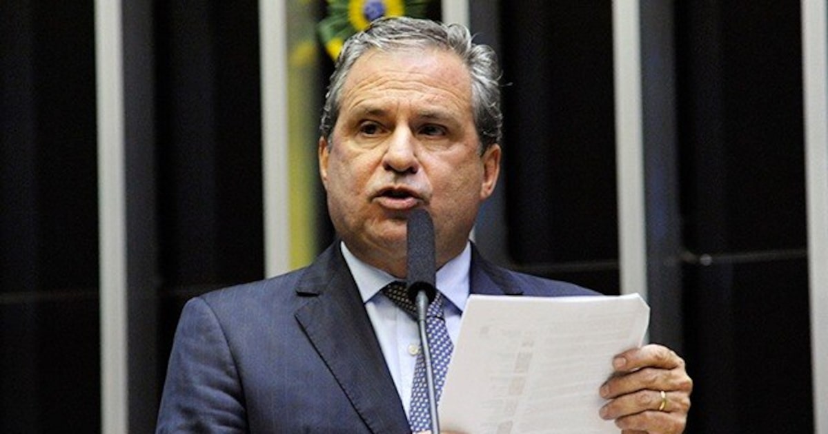 tadeu-alencar-deixa-cargo-de-ministro-do-empreendedorismo-e-aponta-‘tensoes-indesejadas’-no-psb