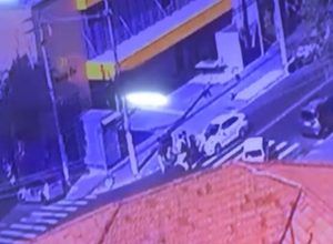 taxista-atropela-quatro-pessoas-em-faixa-de-pedestres-na-zona-sul-de-sp