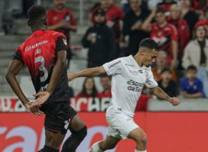 em-jogo-marcado-por-polemica,-athletico-pr-empata-com-a-ferroviaria