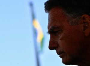 a-rotina-de-bolsonaro-na-primeira-semana-de-prisao-domiciliar