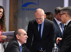 ccj-do-senado-aprova-novo-codigo-eleitoral-e-inclui-voto-impresso-no-texto