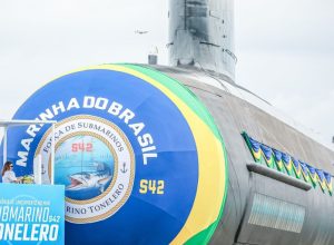 marinha-fecha-negocio-de-528-milhoes-de-euros-por-submarino-nuclear
