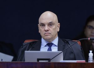 vereadores-aprovam-mocao-para-tornar-moraes-“persona-non-grata”-em-bh