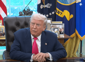 trump-anuncia-novo-ataque-contra-barco-venezuelano-supostamente-ligado-ao-narcotrafico