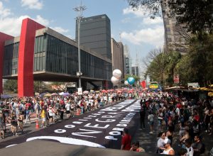 apos-atos-contra-anistia-e-pec-da-blindagem,-lula-cobra-congresso