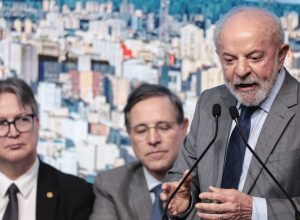 lula-critica-decisao-do-congresso-de-nao-taxar-mais-ricos,-bets-e-fint