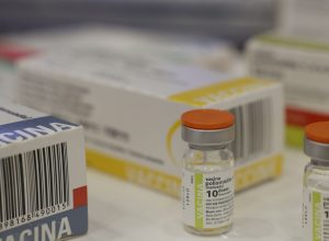 fiocruz-e-ufmg-firmam-parceria-para-expandir-centro-de-vacinas