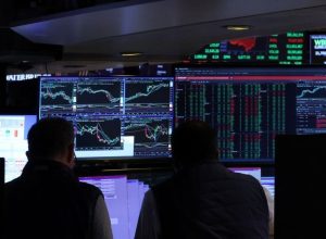 wall-street-cai-apos-obstaculos-em-financiamento-de-data-center-da-oracle