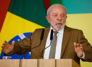 lula-rebate-criticas-dos-eua-ao-pix:-‘ninguem-vai-nos-fazer-mudar’