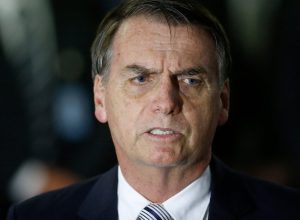 boletim-medico-aponta-melhora-de-bolsonaro-no-ombro,-mas-pulmao-esquerdo-permanece-com-alteracao