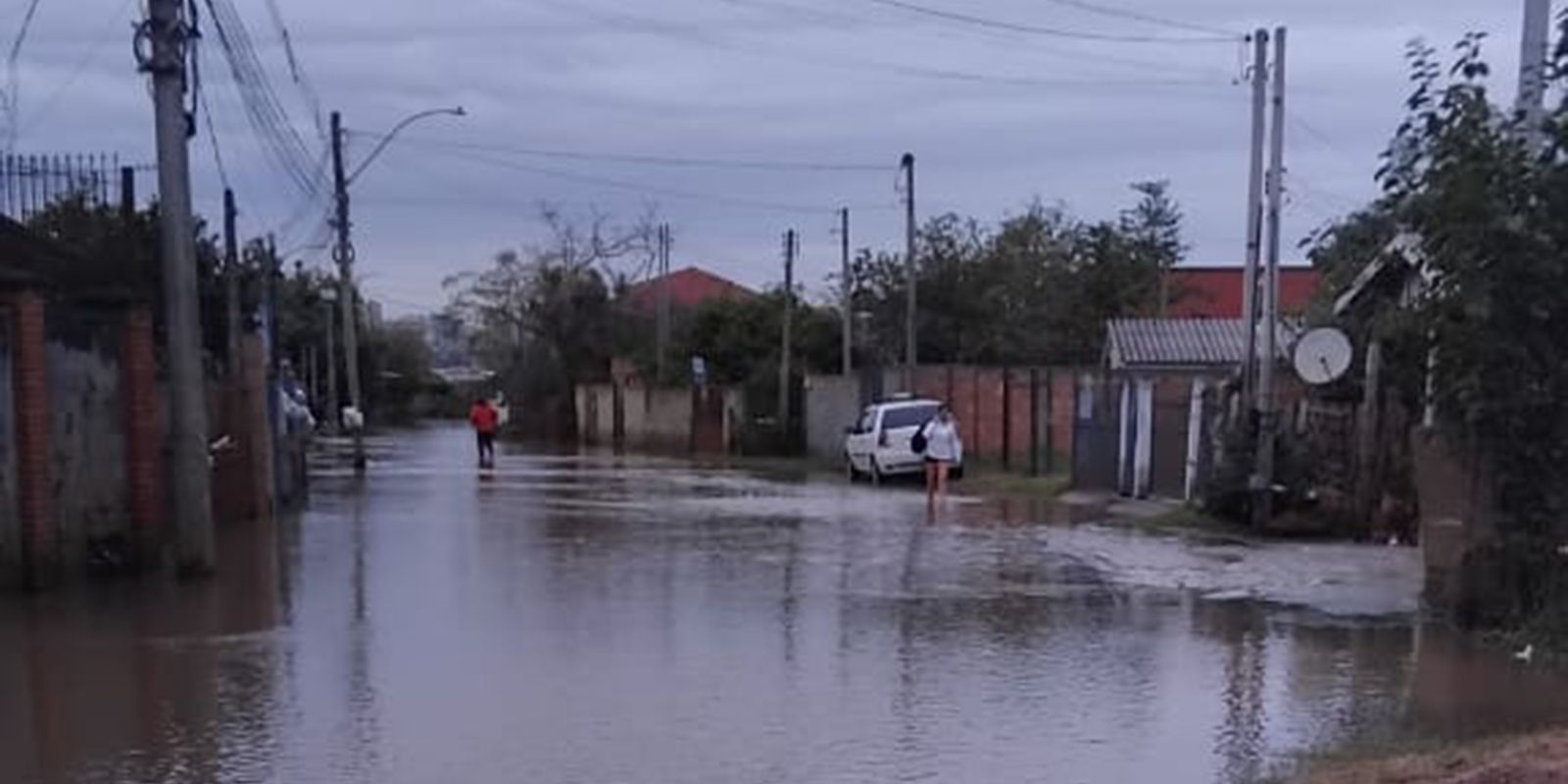 em-um-ano,-o-alerta-da-defesa-civil-emitiu-425-mensagens-a-populacao