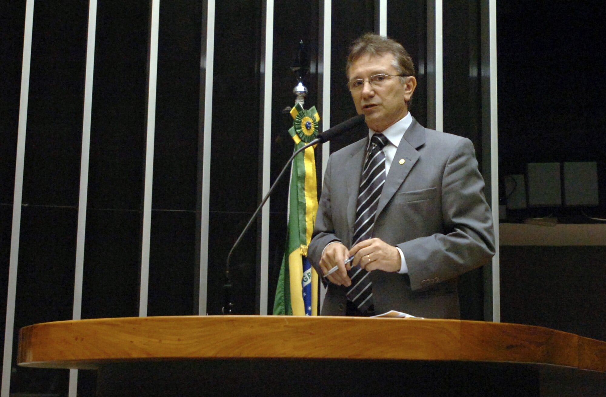 delator-entrega-audios-ao-mpf-sobre-pagamento-‘religioso’-de-propinas-a-ex-prefeito-de-canoas;-ouca