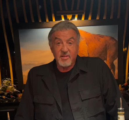 a-reacao-de-sylvester-stallone-a-escolha-de-novo-ator-para-‘rambo’