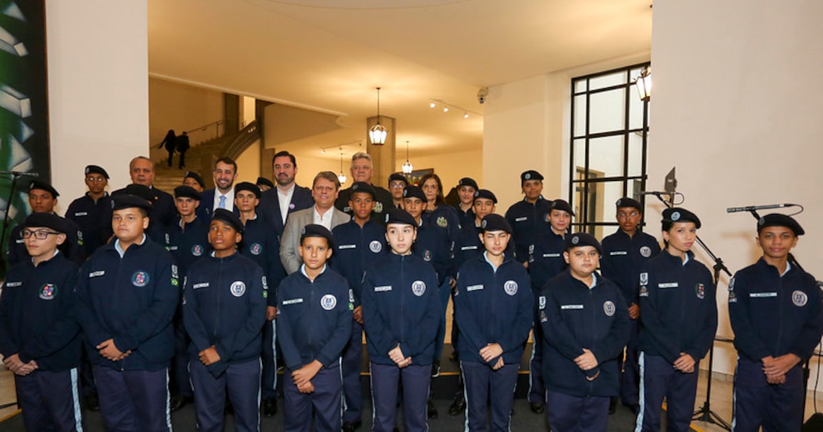 por-que-o-tce-decidiu-suspender-po-programa-de-escolas-civico-militares-de-sao-paulo