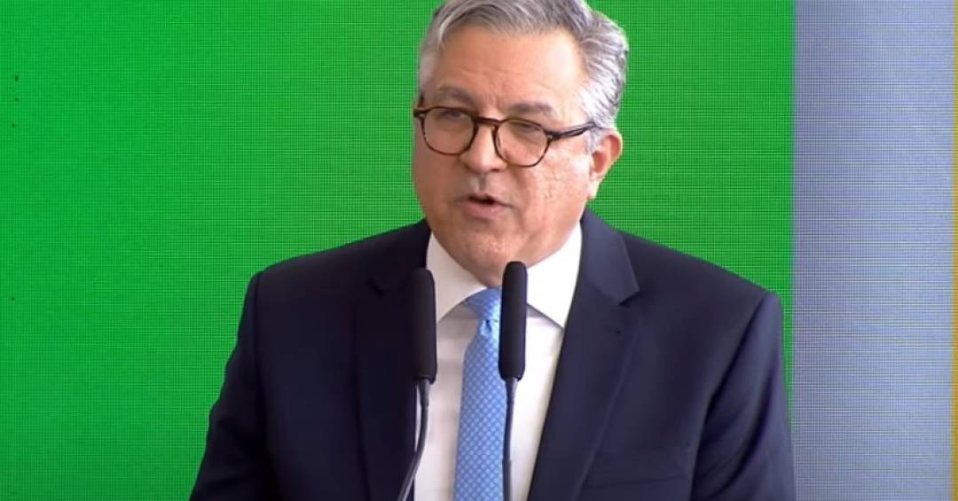 diante-de-restricoes,-padilha-decide-nao-viajar-aos-eua-e-envia-carta-a-ministros-da-saude