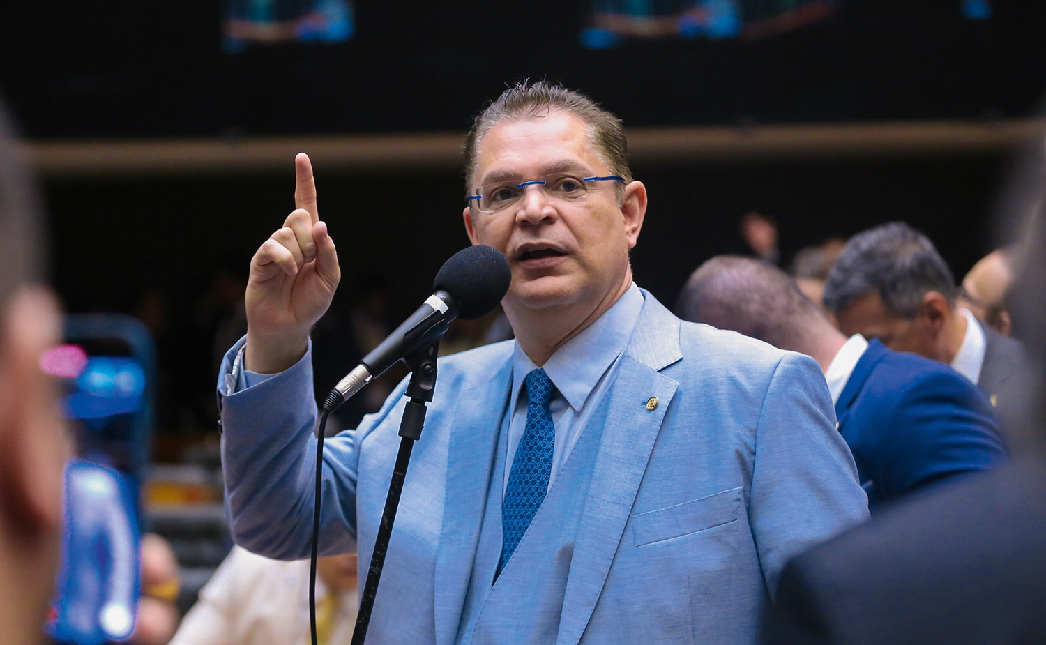 sostenes-diz-que-reducao-de-penas-e-‘asneira-de-temer’:-‘nao-aceitaremos’