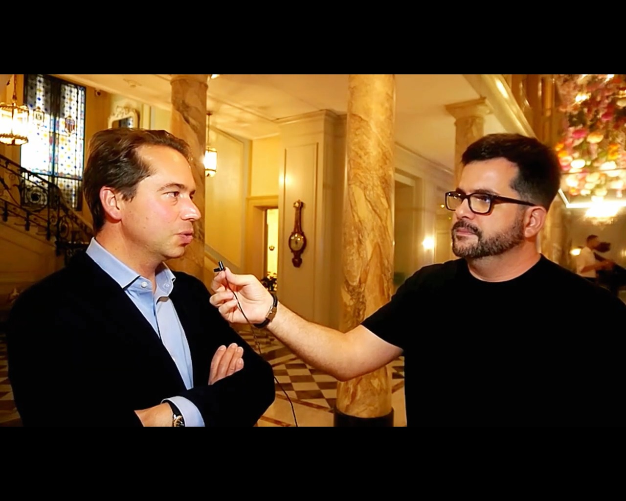 a-vista-do-hotel-suico-que-serviu-de-fonte-de-inspiracao-para-artistas