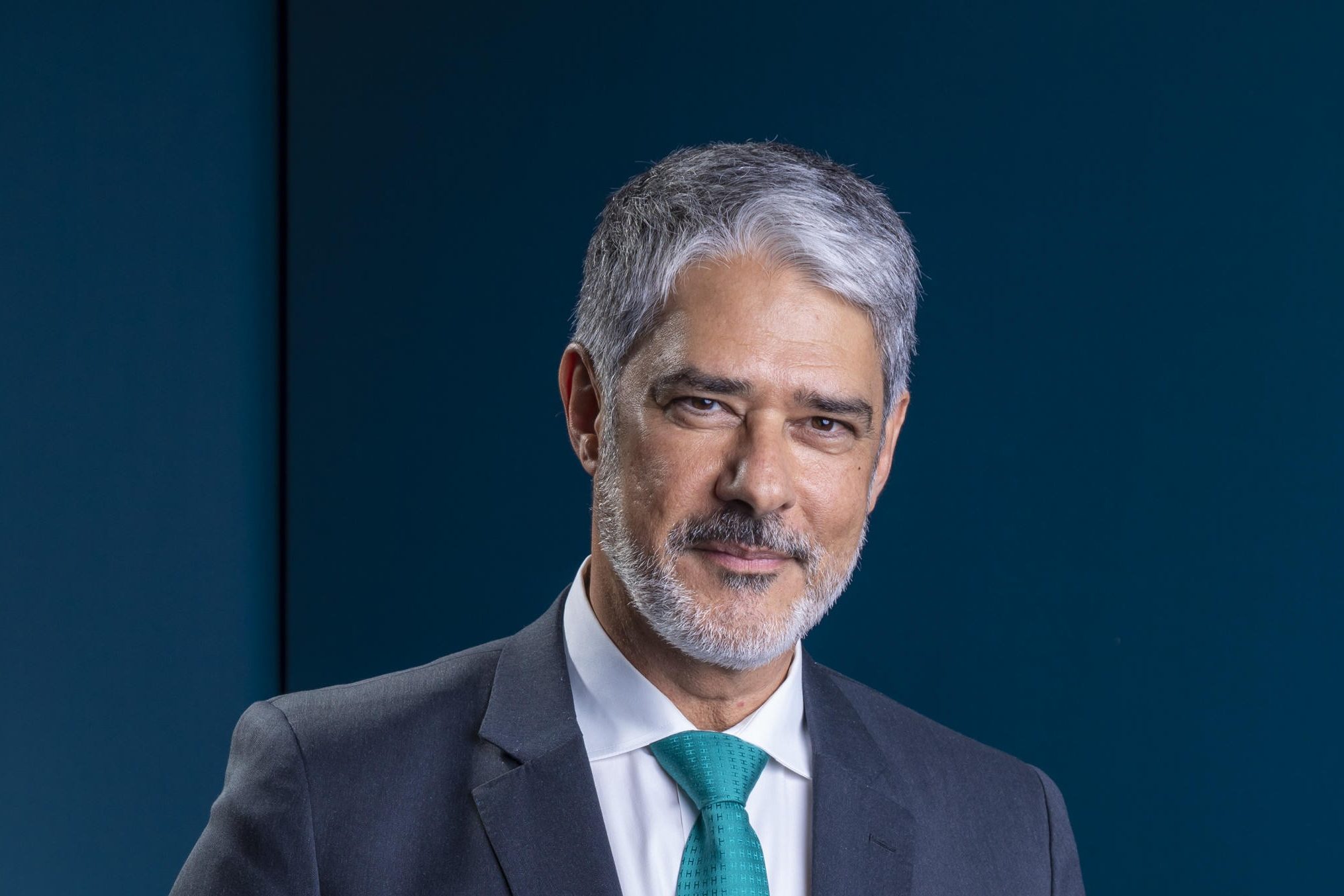 a-brincadeira-de-bonner-ao-chamar-‘globo-reporter’-no-jn