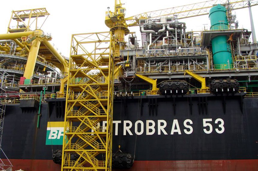 lucro-da-petrobras-cresce-23%-no-terceiro-trimestre-e-vai-a-r$-32-bilhoes