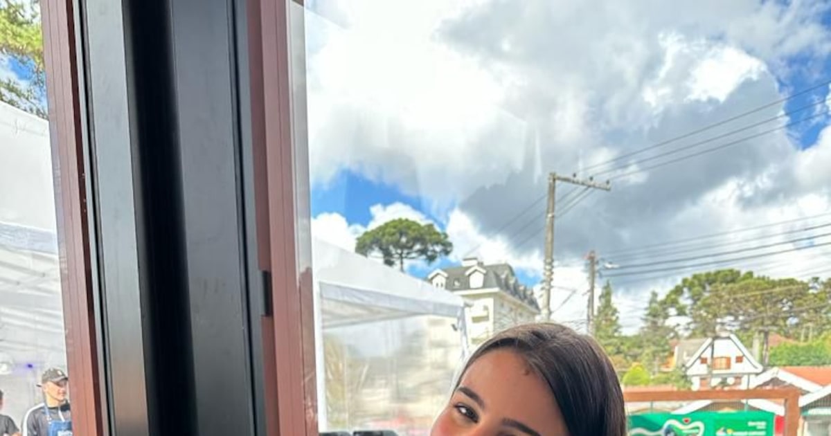 estrategia,-autoconhecimento-e-pausas-para-descanso:-como-ela-tirou-nota-1.000-na-redacao-do-enem