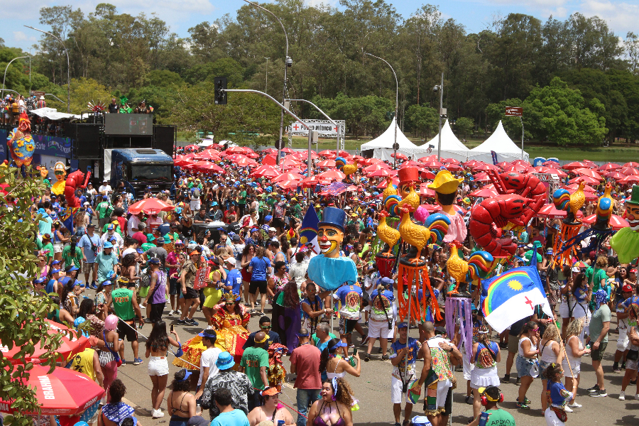 carnaval-2026-em-sao-paulo:-veja-as-interdicoes-e-mudancas-no-transito-hoje