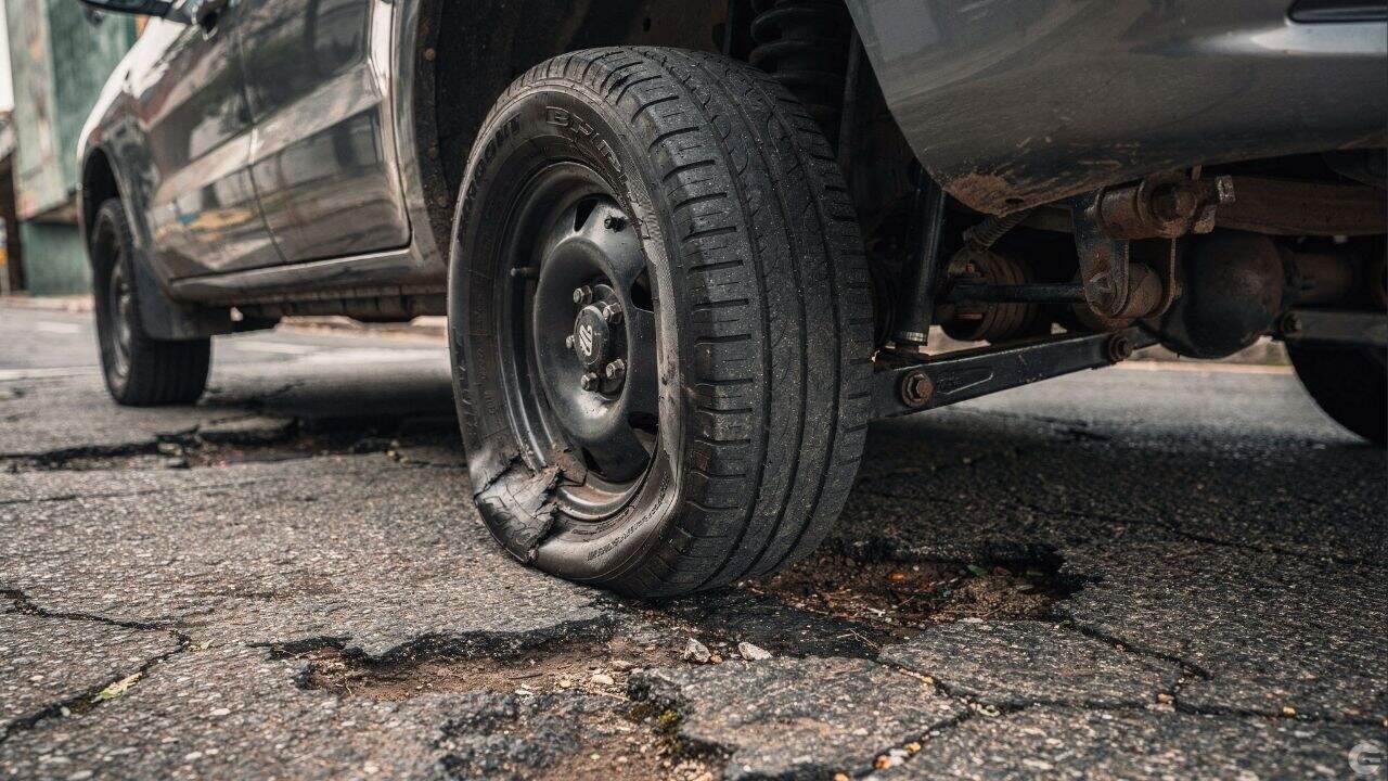 pneu-murcho,-amortecedor-forcado-e-prejuizo-alto-comecam-com-esse-simples-descuido