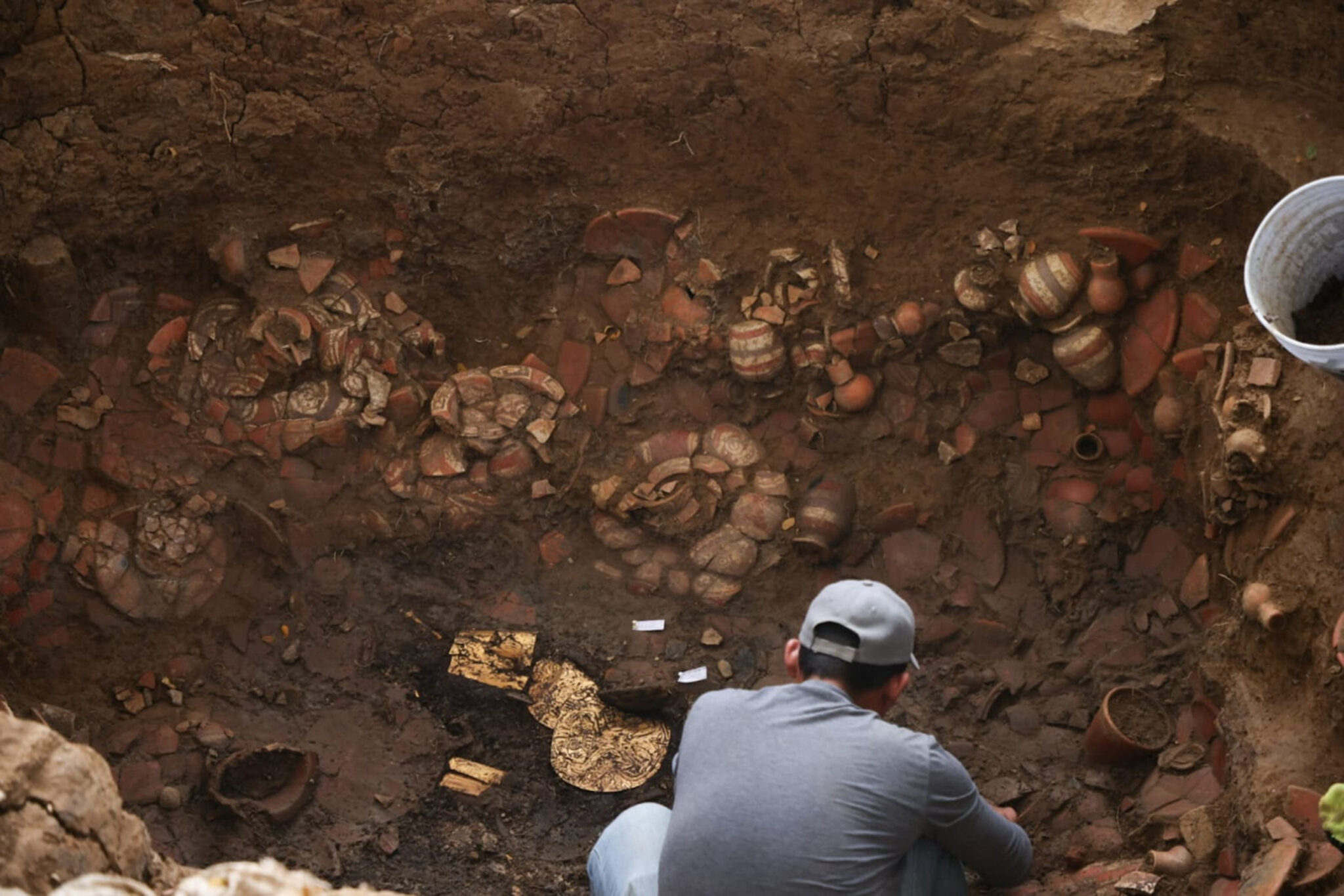 tumba-com-mais-de-1-mil-anos-e-restos-mortais-e-descoberta-no-panama