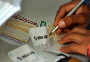mega-sena-sorteia-premio-de-r$-130-milhoes-nesta-quinta-(30)