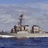 Navio de guerra dos EUA perdeu potência e propulsão por horas