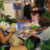 Estudo revela que 53% das famílias raramente leem para criança