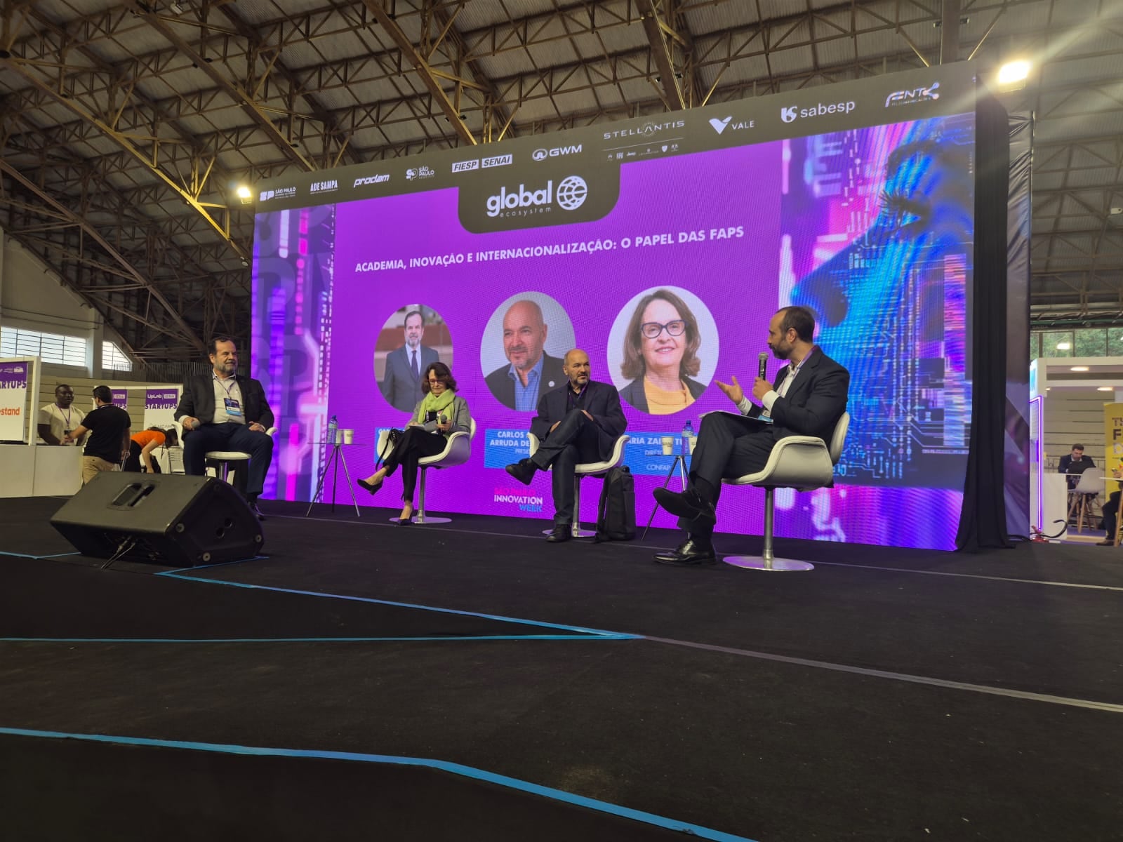 ‘e-importante-ajudar-cientistas-a-empreenderem’,-diz-diretor-de-fundacao-de-amparo-a-pesquisa