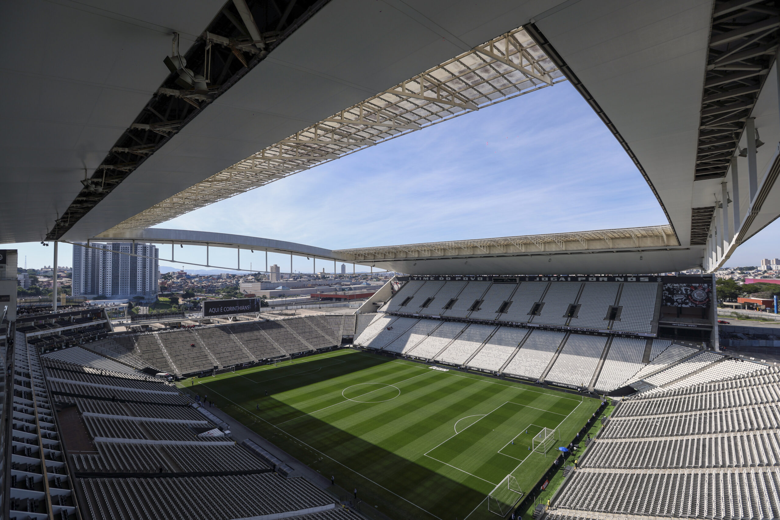 santos-x-coritiba-no-brasileirao:-onde-assistir,-horario-e-escalacoes