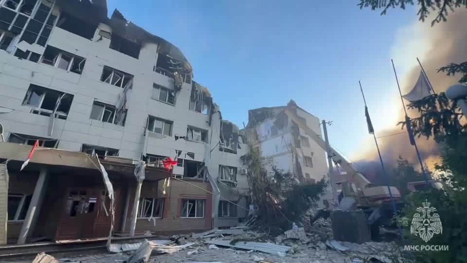 ucrania-atinge-predio-estudantil-e-deixa-4-mortos-em-area-de-controle-russo